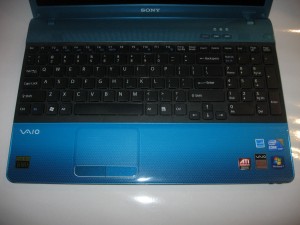 Sony VAIO E-Series keyboard and trackpad