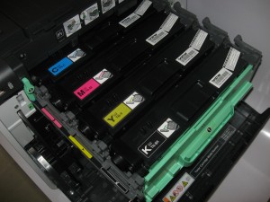 Toner cartridges on drum-unit "drawer"