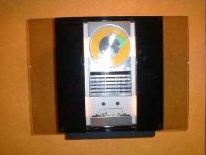 .. yet they can still be played on good sound systems like this one