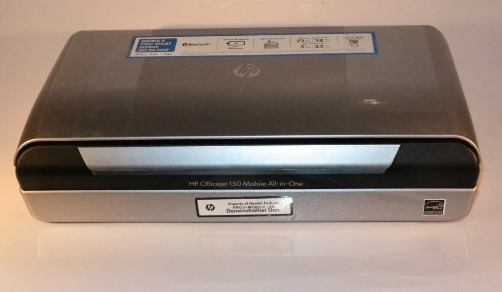 HP OfficeJet 150 mobile multifunction printer closed up