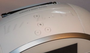 Pure Sensia 200D Connect Internet radio controls