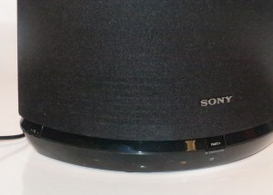 Sony SA-NS410 wireless speaker control details 2 - power switch, Party Streaming