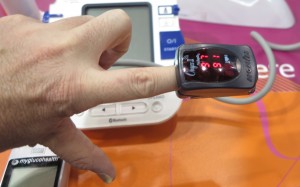 Bluetooth-connected pulse oximeter
