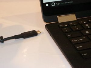 Dell XPS 13 2-in-1 Ultrabook - USB-C power