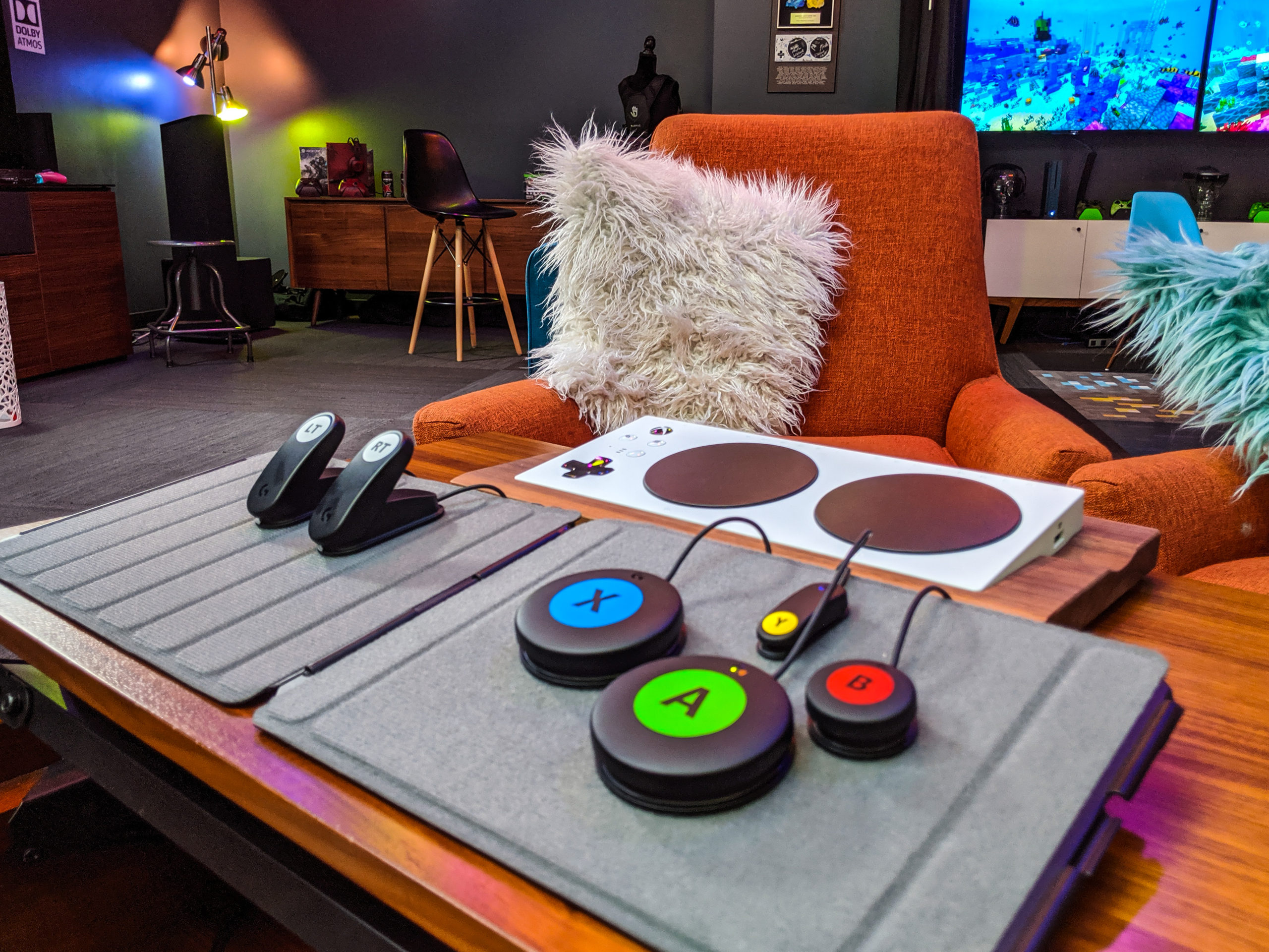 Logitech improves on the XBox Adaptive Controller with a cost-effective control package